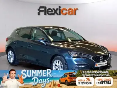 Usado Seat Leon Style 130 CV (95 kW) 2023 Gris