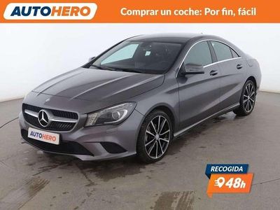 Gris Usado 2014 Mercedes CLA200 Urban Coupe | 17.799 € (Precio justo)