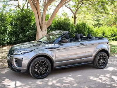 Usado Land Rover Range Rover evoque HSE Dynamic 240 CV (176 kW) 2017 Gris / plata SUV