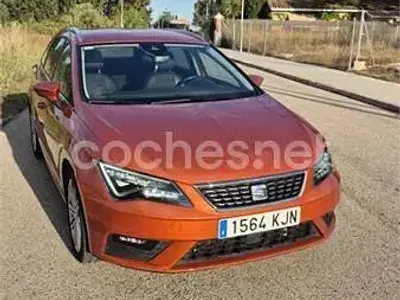 Usado Seat Leon ST XCELLENCE 150 CV (110 kW) 2018 Naranja Familiar