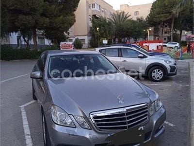 Mercedes E200
