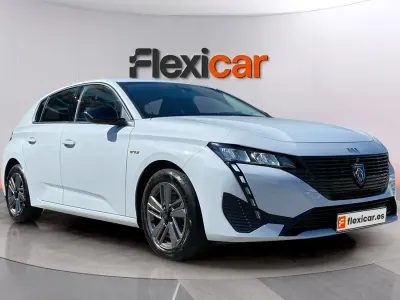 Usado Peugeot 308 Allure 131 CV (96 kW) 2025 Blanco Berlina