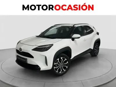 Usado Toyota Yaris Cross Active 116 CV (85 kW) 2024 Blanco classic SUV