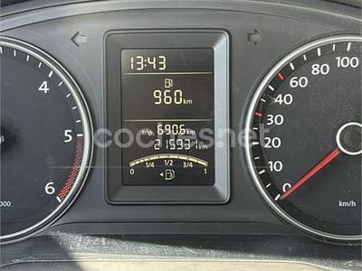 Käytetty VW Transporter Pro 140 HP (102 kW) 2014 Harmaa Van