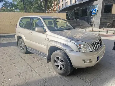 Usado Toyota Land Cruiser 166 CV (122 kW) 2006 Beige SUV