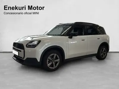 Usado Mini One Countryman Essential 170 CV (125 kW) 2024 Blanco SUV