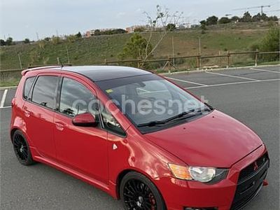 Usado Mitsubishi Colt 150 CV (110 kW) 2010 Rojo Utilitario
