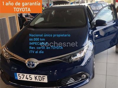 Toyota Auris Hybrid