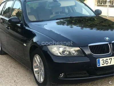 Usado BMW 318 129 CV (94 kW) 2007 Azul Familiar