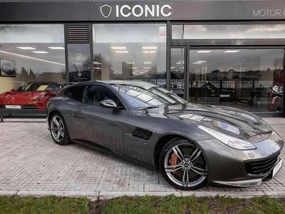 Usado Ferrari GTC4Lusso 690 CV (507 kW) 2017 Gris / plata Familiar