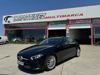 Usado Mercedes A200 163 CV (119 kW) 2018 Negro Berlina