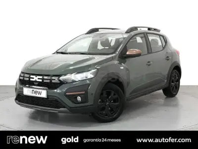 Usado Dacia Sandero Extreme 101 CV (74 kW) 2025 Verde Berlina
