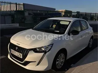 Usado Peugeot 208 Active 75 CV (55 kW) 2022 Gris / plata Utilitario