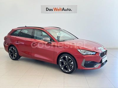 Rojo Usado 2024 Cupra Leon Familiar | 27.500 € (Precio justo)