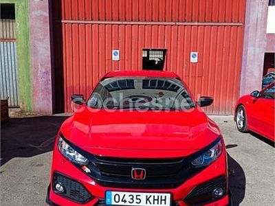 Usado Honda Civic Elegance 129 CV (94 kW) 2018 Rojo Berlina