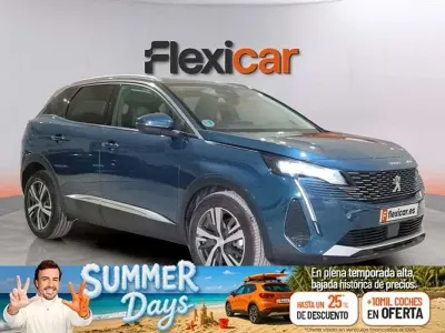 Usado Peugeot 3008 Allure 131 CV (96 kW) 2021 Azul SUV