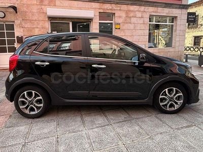 Usado Kia Picanto GT-Line 84 CV (61 kW) 2022 Negro Utilitario