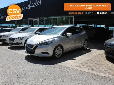 Usado Nissan Micra Acenta 92 CV (67 kW) 2022 Gris / plata Utilitario