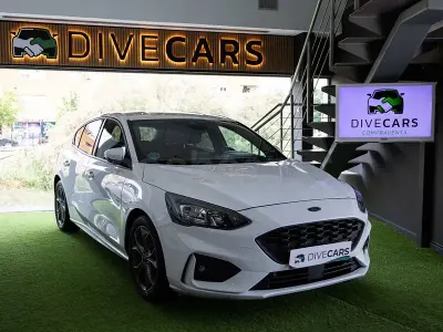 Usado Ford Focus ST-Line X 120 CV (88 kW) 2022 Blanco Berlina