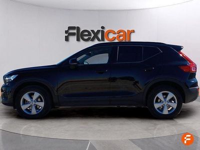 Begagnad Volvo XC40 Momentum 156 HK (114 kW) 2018 Svart SUV