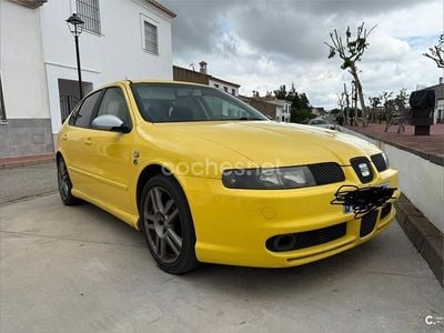 Käytetty Seat Leon Sport 130 HP (95 kW) 2005 Keltainen Viistoperä