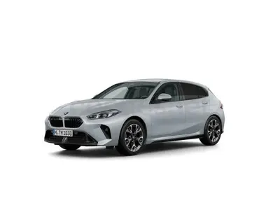 Usado BMW 120 Comfort Edition 163 CV (119 kW) 2025 Gris / plata Utilitario