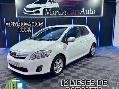 Toyota Auris Hybrid