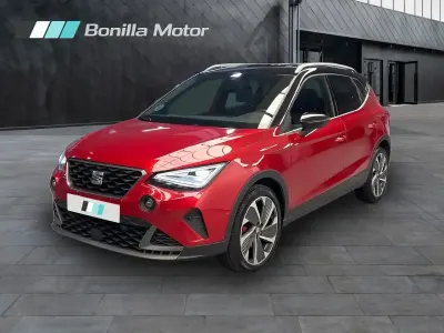 Usado Seat Arona FR 110 CV (80 kW) 2022 Rojo SUV
