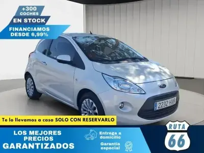 Usado Ford Ka Titanium 69 CV (50 kW) 2013 Blanco Utilitario