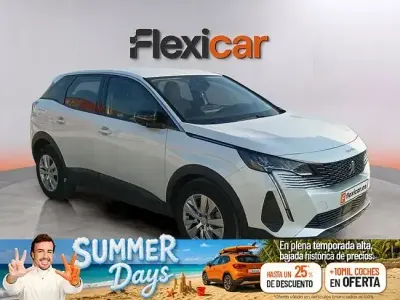 Usado Peugeot 3008 Active 130 CV (95 kW) 2022 Blanco SUV