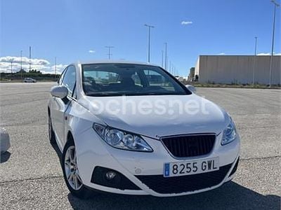 Usado Seat Ibiza SC Sport 105 CV (77 kW) 2010 Blanco Utilitario