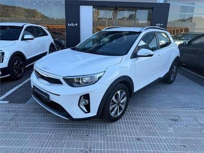 Usado 2024 Kia Stonic SUV | 16.300 € (Buen precio)