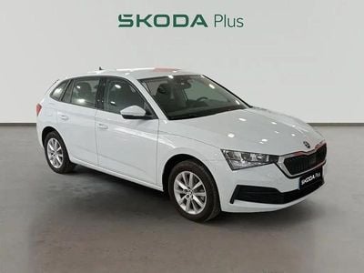 Usado Skoda Scala Active 95 HP (69 kW) 2022 Branco Citadino