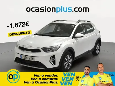 Usado Kia Stonic 100 CV (73 kW) 2024 Blanco SUV