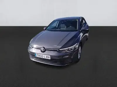 Usado VW Golf VIII Life 110 HP (80 kW) 2021 Cinzento Citadino