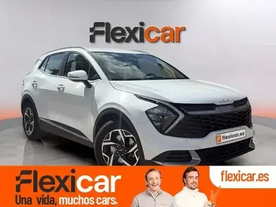 Usado Kia Sportage 136 CV (100 kW) 2023 Blanco SUV