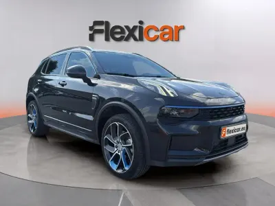 Usado Lynk & Co 01 261 CV (191 kW) 2023 Naranja SUV