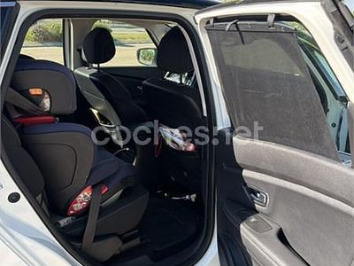 Usado Renault Scénic IV LIMITED 120 CV (88 kW) 2019 Blanco Monovolumen
