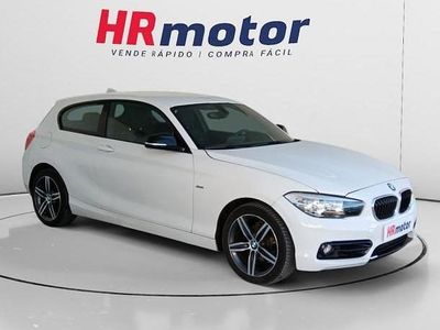 Begagnad BMW 118 Sport Line 150 HK (110 kW) 2016 Halvkombi