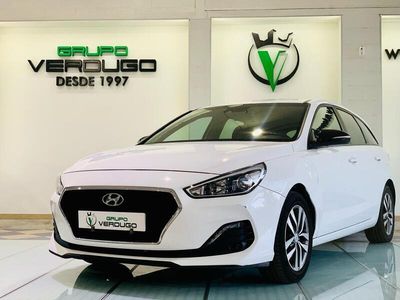 Blanco Usado 2019 Hyundai i30 GO! Familiar | 15.900 € (Caro)