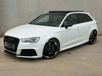 Usado Audi RS3 Sportback Advanced 367 CV (269 kW) 2016 Blanco Utilitario