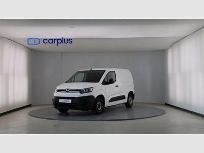 Usado Citroën Berlingo 76 CV (55 kW) 2021 Banquise blanco sólido Monovolumen