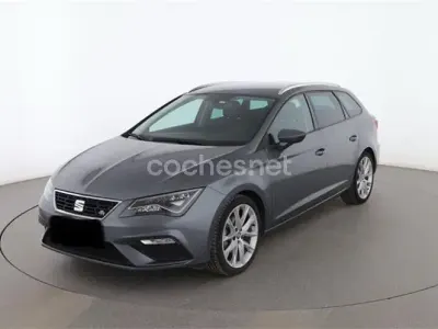 Usado Seat Leon ST FR 150 CV (110 kW) 2017 Gris / plata Familiar
