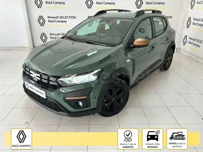 Usado Dacia Sandero Extreme 101 CV (74 kW) 2025 Verde Berlina
