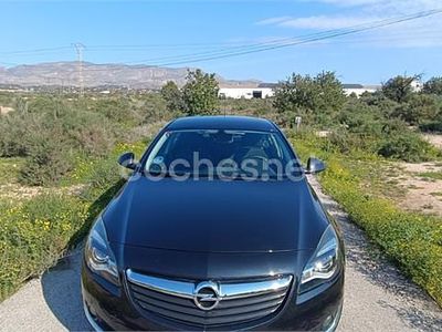 Usado Opel Insignia Business 120 CV (88 kW) 2016 Negro Berlina
