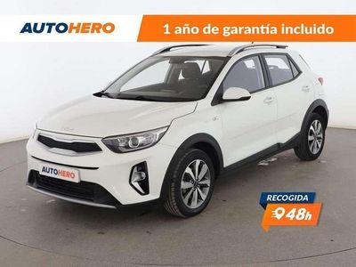 Usado Kia Stonic 84 CV (61 kW) 2023 Blanco SUV