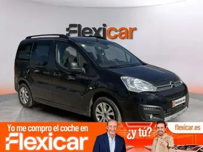 Usado Citroën Berlingo Feel 110 CV (80 kW) 2018 Negro Monovolumen