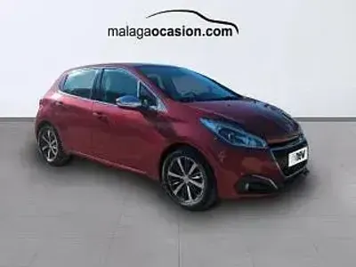 Usado Peugeot 208 Active 99 CV (72 kW) 2017 Rojo Utilitario