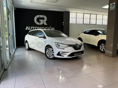Usado Renault Mégane GrandTour Equilibre 115 CV (84 kW) 2024 Blanco Familiar
