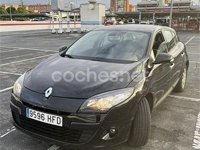 Usado Renault Mégane 110 CV (80 kW) 2011 Negro Berlina